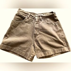 High sierra cargo shorts ^~^